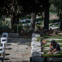 בית העלמין הצבאי בהר הרצל | יונתן זינדל- פלאש 90
