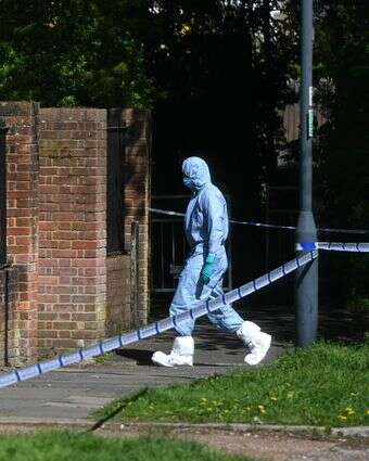 זירת הצתת בית הכנסת בלונדון | AFP