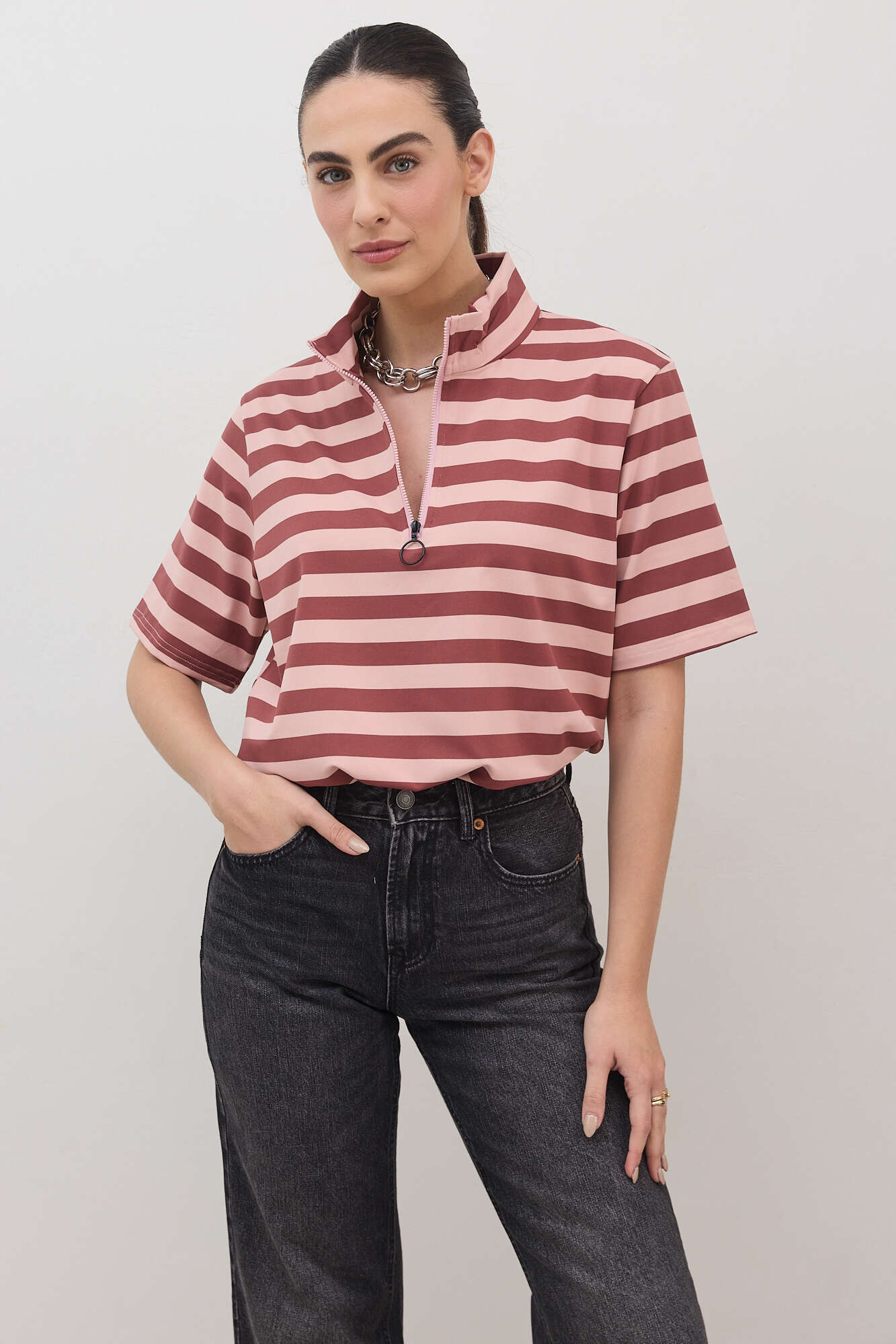 יעל רוזמרין, חולצת WOW פסים | אור דנון