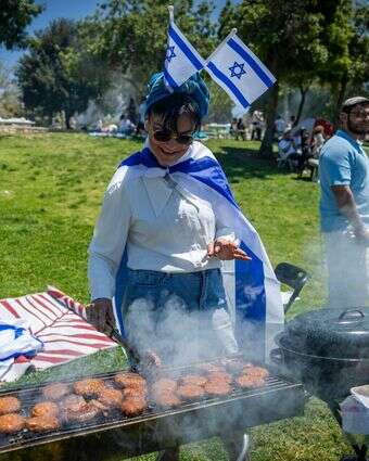 ישראלים חוגגים עצמאות בגן סאקר בירושלים, יום העצמאות תשפ"ו | יונתן זינדל, פלאש 90