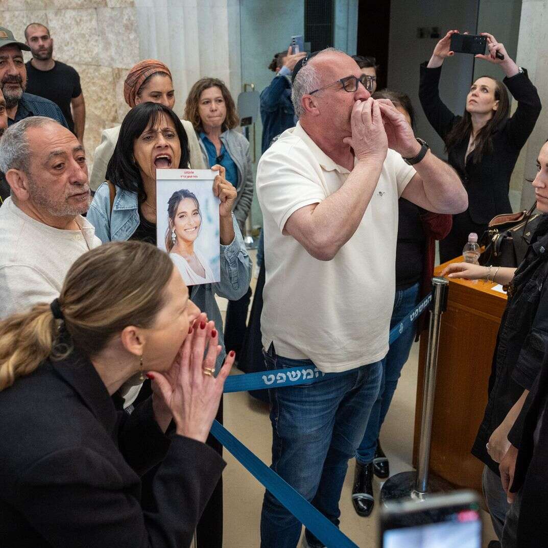 משפחות שכולות מתנגדות לוועדת חקירה ממלכתית, מחוץ לדיון בעתירה בדרישה להקים ועדת חקירה ממלכתית לטבח ב-7 באוקטובר | יונתן זינדל -פלאש 90