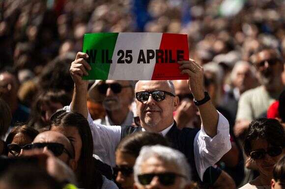 מצעד החירות במילאנו | MARCO BERTORELLO / AFP