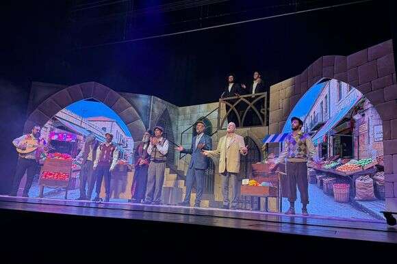 מחזה "חזון עובדיה" של תיאטרון "משמחי לב" | יחצ