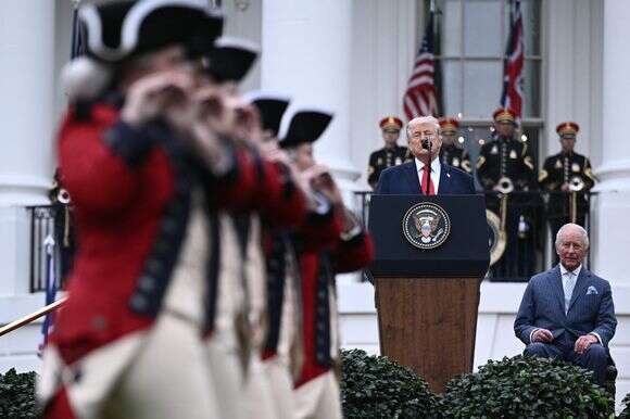טראמפ והמלך טראמפ, אמש | AFP