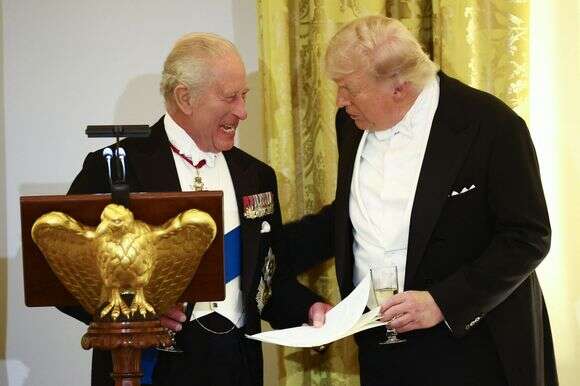 טראמפ והמלך טראמפ, אמש | AFP