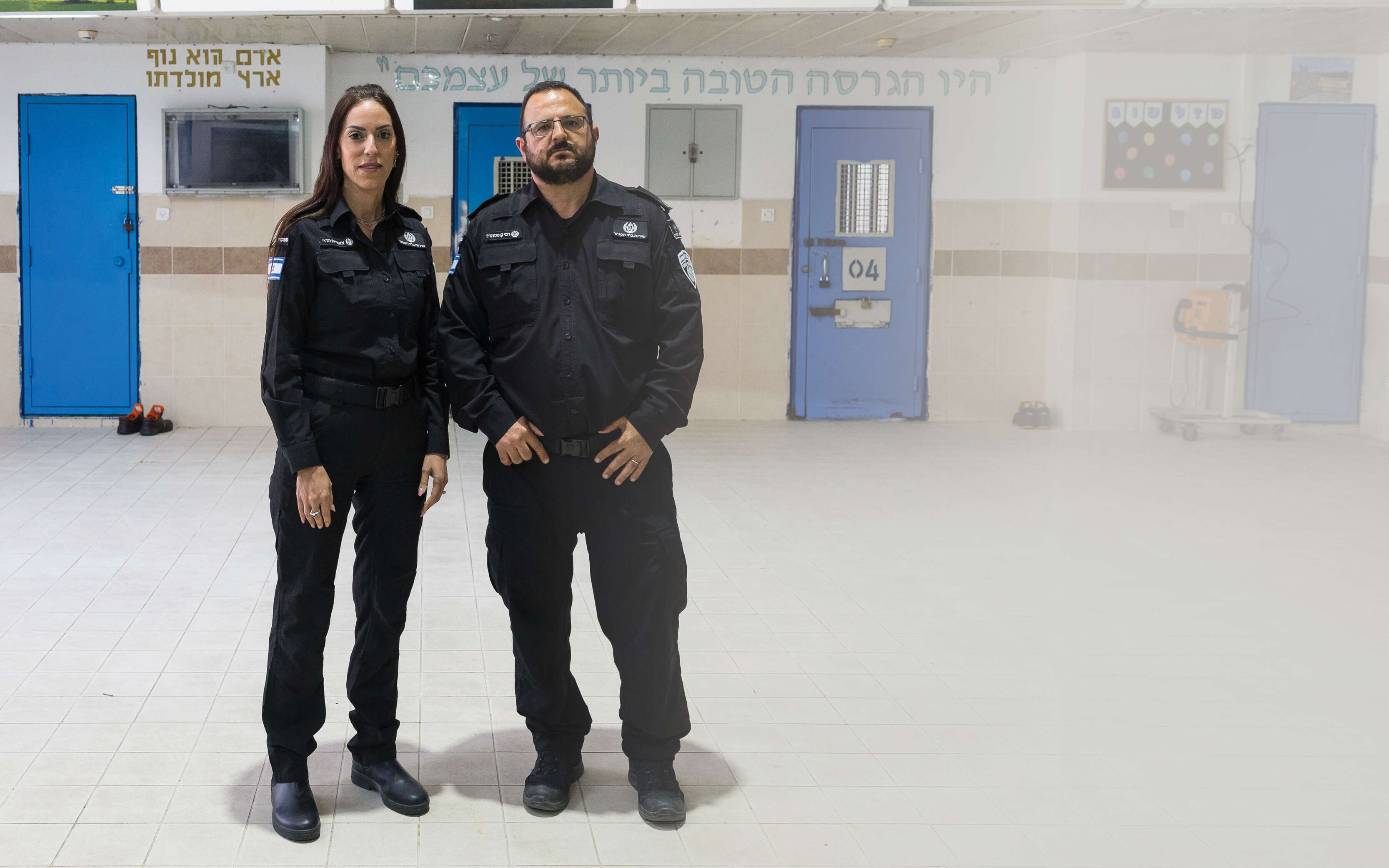 חומות של תקווה | לירון מולדובן