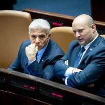 נפתלי בנט ויאיר לפיד, 2022 | יונתן זינדל, פלאש 90