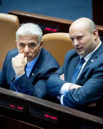 נפתלי בנט ויאיר לפיד, 2022 | יונתן זינדל, פלאש 90