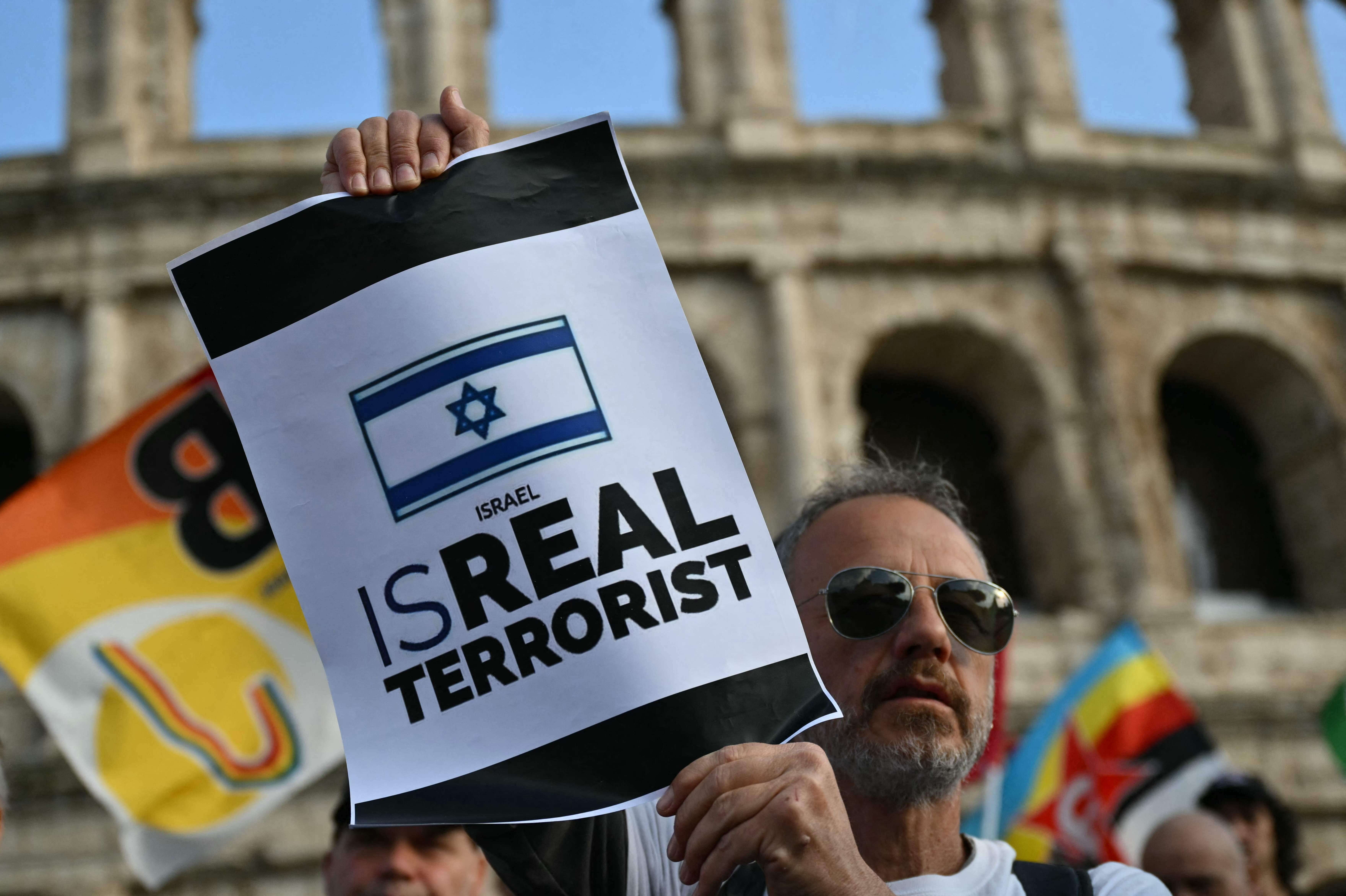 „מיפוי התיירות הציונית”: הטופס האנטישמי שהסעיר את איטליה
