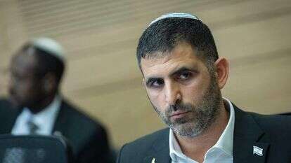 שר התקשורת שלמה קרעי בוועדה המיוחדת לחוק התקשורת בכנסת | יונתן זינדל, פלאש 90