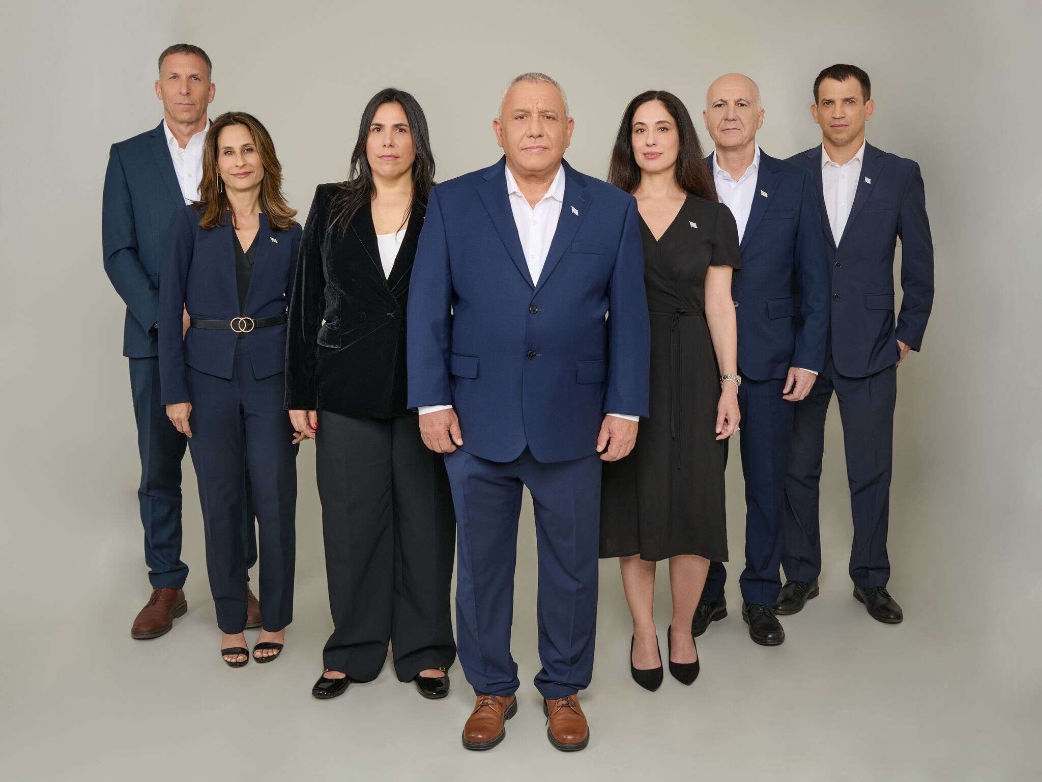 יו"ר "ישר" איזנקוט, עם שותפיו למפלגה | דוברות מפלגת "ישר"