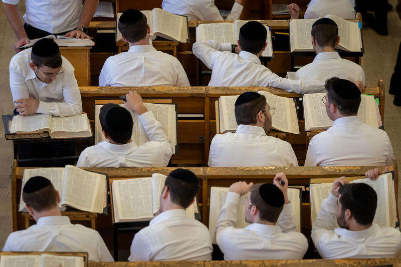עצה כלכלית: לך לשיעור תורה קבוע | חפץ חיים, שיעור 55