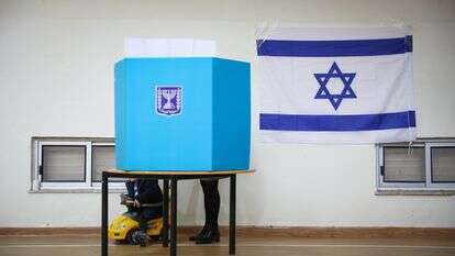 בחירות אילוסטרציה | אוליבייה פיטוסי, פלאש 90