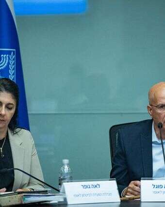 יו"ר הוועדה לביטחון לאומי, צביקה פוגל | יונתן זינדל, פלאש 90 יו"ר הוועדה לביטחון לאומי, צביקה פוגל | יונתן זינדל, פלאש 90