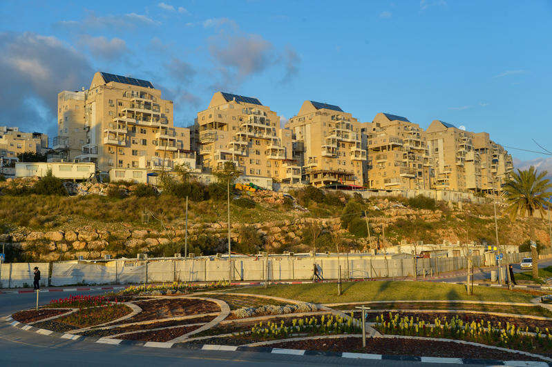 בדרך לעיר השישית: תמונת מצב של חמשת הערים ביהודה ושומרון