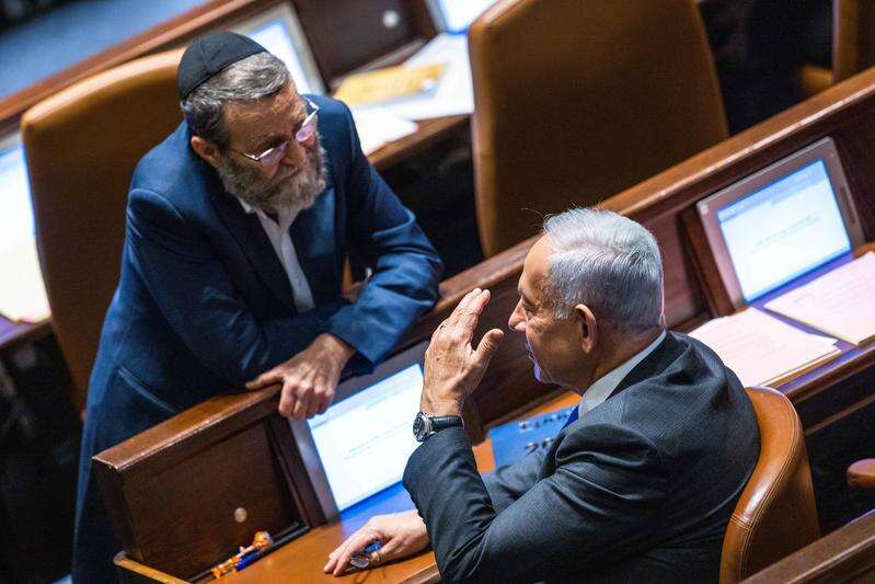 נתניהו נלחץ מפירוק גוש הימין – והחליט לקדם מחדש את חוק הגיוס