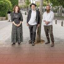 להכיר את האיש שבקיר | נעמה שטרן להכיר את האיש שבקיר | נעמה שטרן