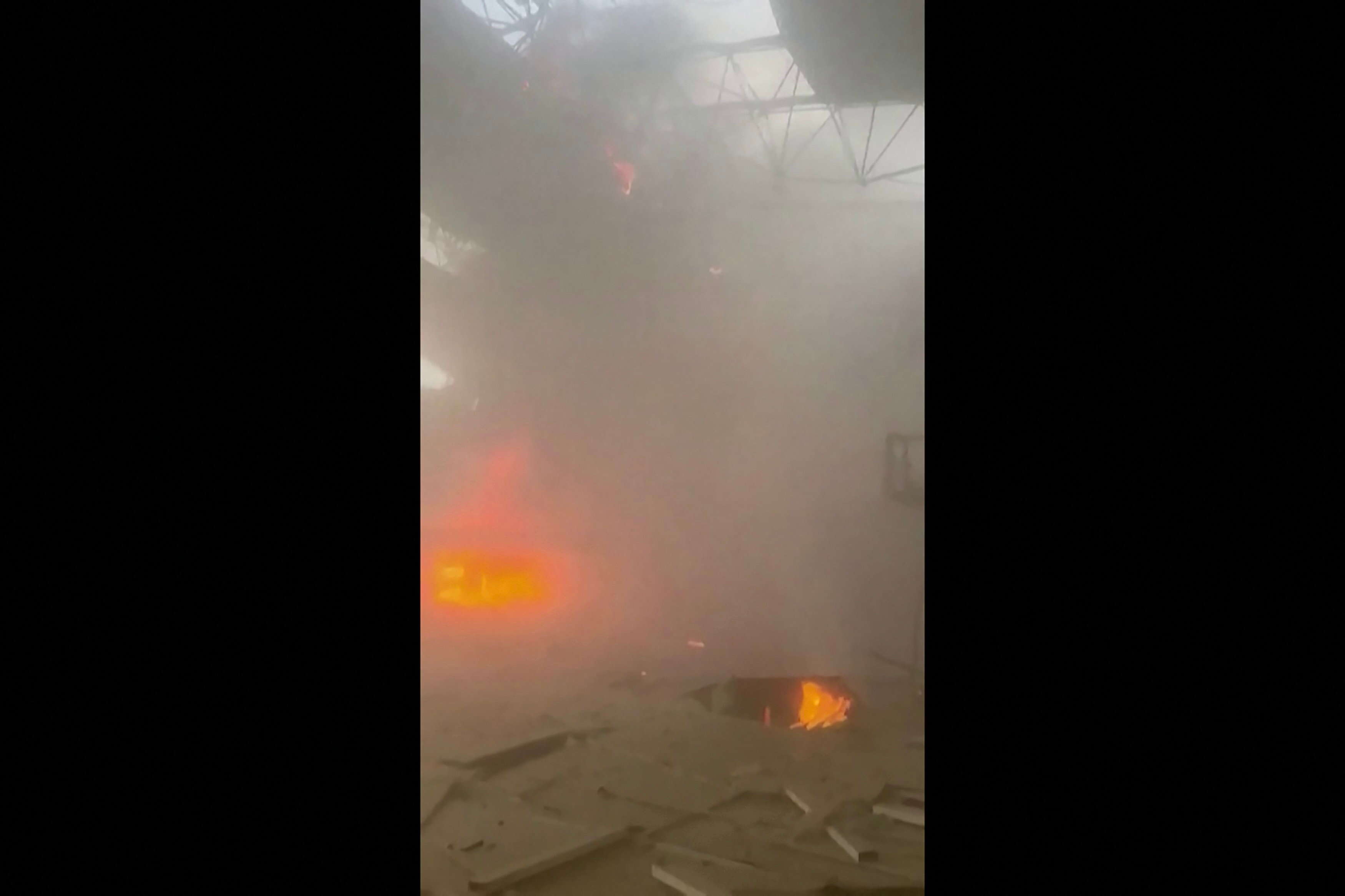 תקיפה של כטב"ם איראני על טרמינל נוסעים בשדה התעופה הבינלאומי של כווית הרגה אדם אחד ופצעה 63 נוספים | מקורות שונים / AFP / UGC