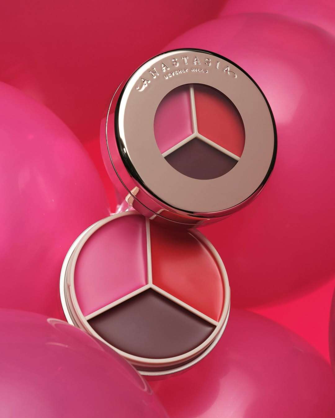 Magic Touch Blush Trio שלישיית סמקים קרמית של ABH | יח"צ