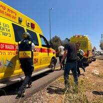 זירת הפיגוע בשרון | תיעוד מבצעי מד"א זירת הפיגוע בשרון | תיעוד מבצעי מד"א