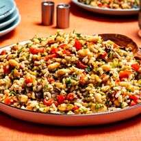 סלט אורז איטלקי עם ירוקים, שעועית וירקות | Rice Salad With Greens and Beans. MUST CREDIT: Scott Suchman/For The Washington Post סלט אורז איטלקי עם ירוקים, שעועית וירקות | Rice Salad With Greens and Beans. MUST CREDIT: Scott Suchman/For The Washington Post