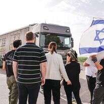 פעילי צו 9 במעבר כרם שלום, ארכיון | צפריר אבאיוב, פלאש 90 פעילי צו 9 במעבר כרם שלום, ארכיון | צפריר אבאיוב, פלאש 90