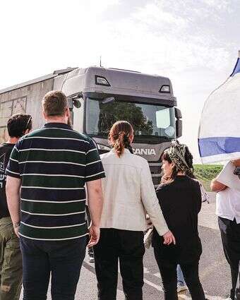 פעילי צו 9 במעבר כרם שלום, ארכיון | צפריר אבאיוב, פלאש 90 פעילי צו 9 במעבר כרם שלום, ארכיון | צפריר אבאיוב, פלאש 90