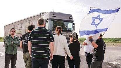 פעילי צו 9 במעבר כרם שלום, ארכיון | צפריר אבאיוב, פלאש 90 פעילי צו 9 במעבר כרם שלום, ארכיון | צפריר אבאיוב, פלאש 90