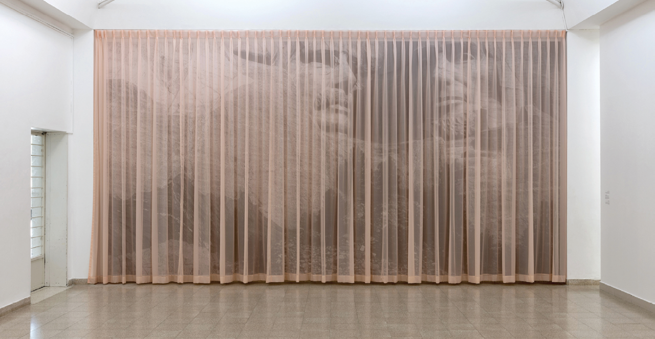 נעמה ערד, הר הצופים, 2010, מראה הצבה במשכן לאמנות עין חרוד | אלעד שריג נעמה ערד, הר הצופים, 2010, מראה הצבה במשכן לאמנות עין חרוד | אלעד שריג