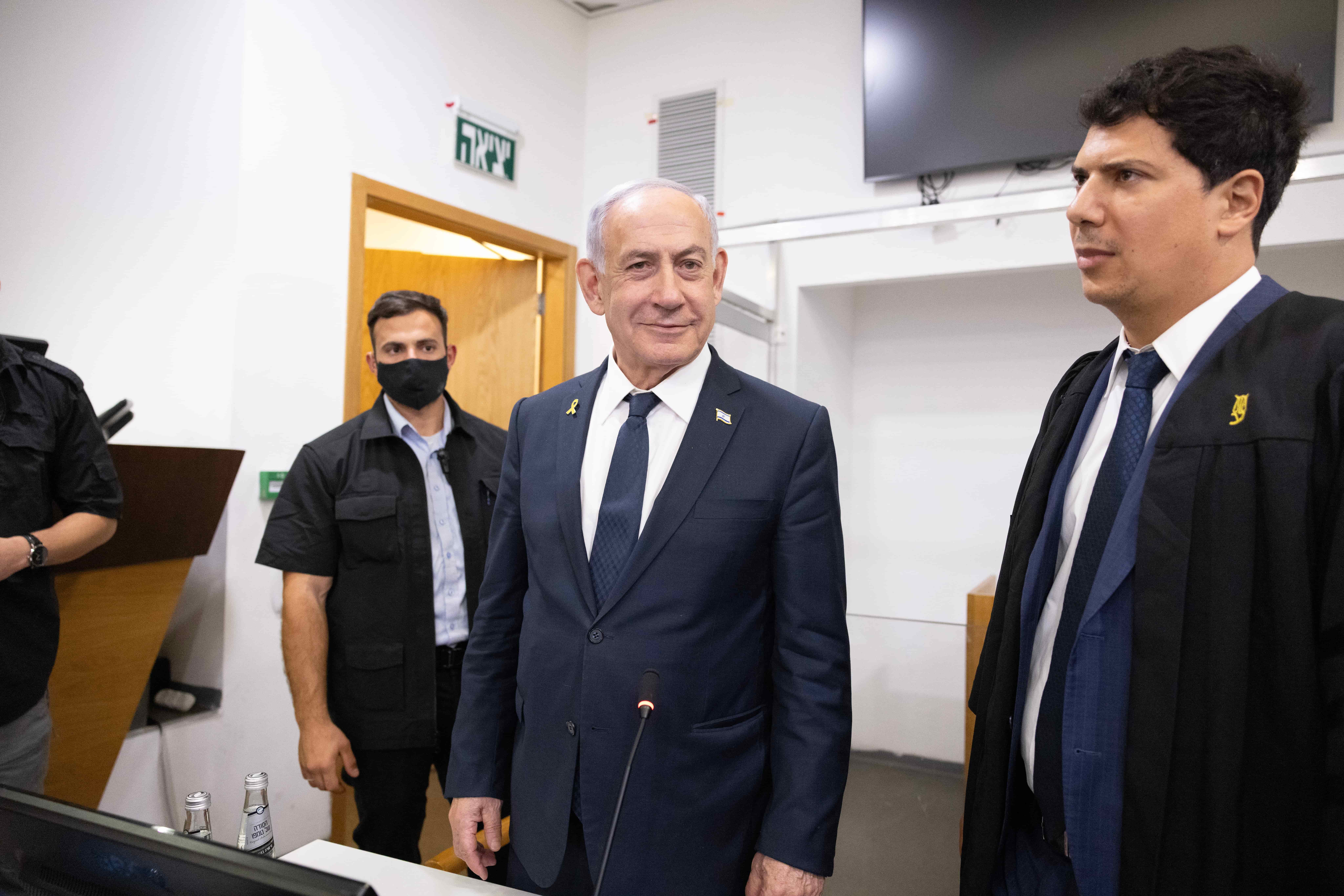 זיכוי נתניהו זה לא מספיק, צריך להרשיע את התופרים