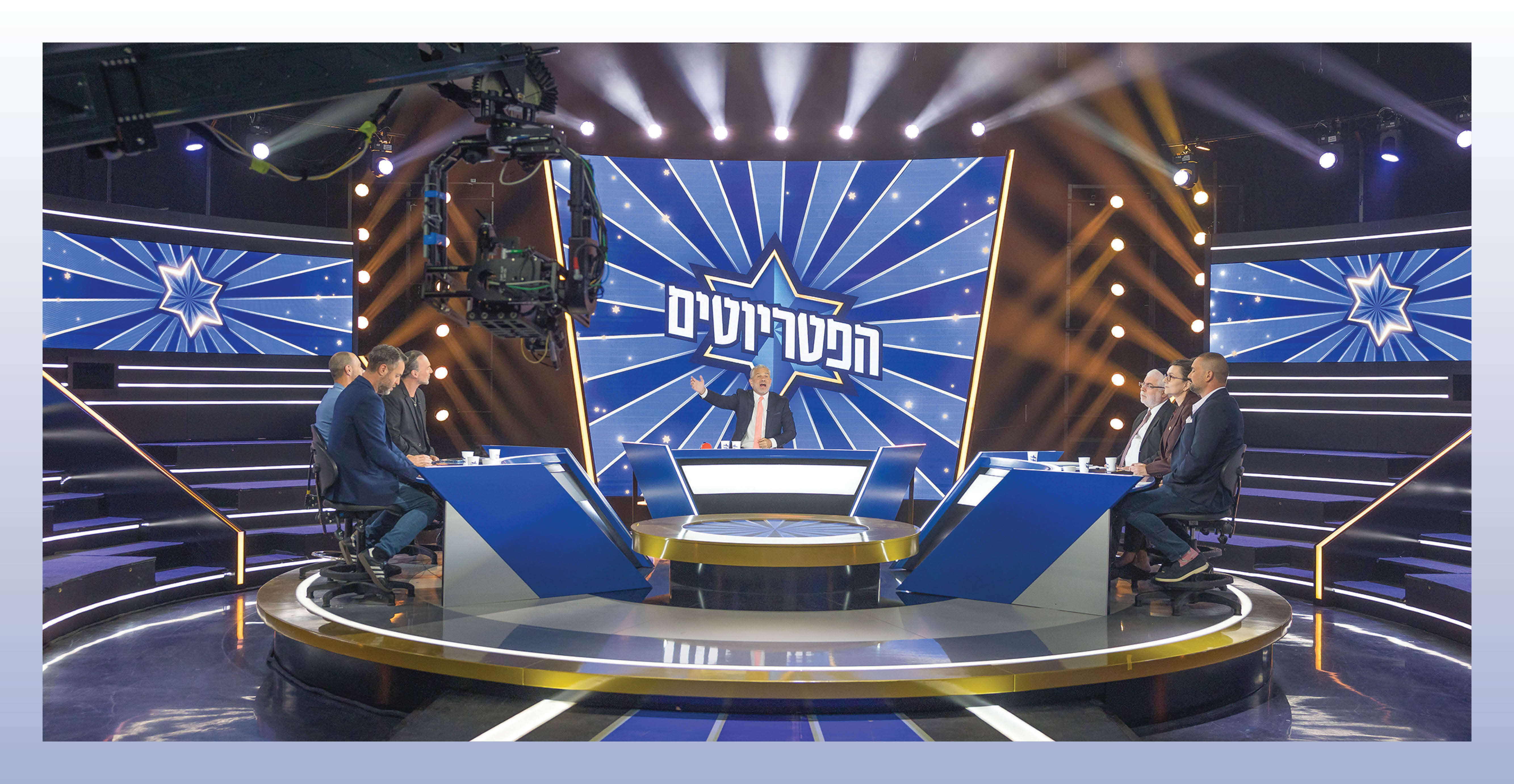 "אמת חזקה ובועטת". אולפן הפטריוטים של ערוץ 14 | לירון מולדובן "אמת חזקה ובועטת". אולפן הפטריוטים של ערוץ 14 | לירון מולדובן