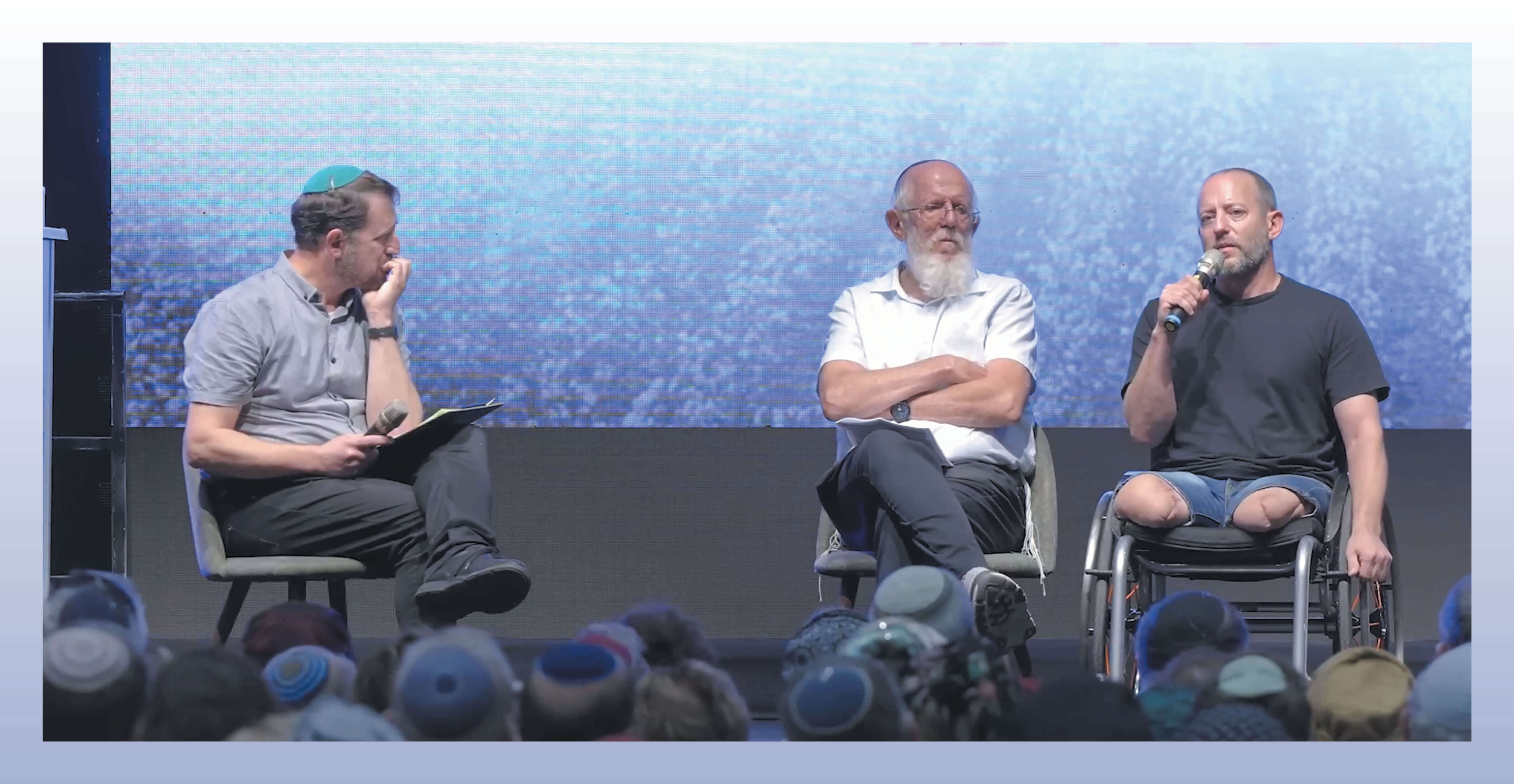 הגיס אלישע מדן (מימין) ואביו הרב יעקב | צילום מסך הגיס אלישע מדן (מימין) ואביו הרב יעקב | צילום מסך