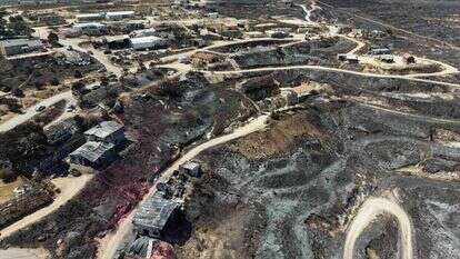 "במוצאי שבת הכפרים פה מסביב חגגו עם זיקוקים. הבנייה והשיקום הם התשובה בעיניי לשמחה שלהם. התשובה הנכונה". חוות־גלעד | אי.פי.איי "במוצאי שבת הכפרים פה מסביב חגגו עם זיקוקים. הבנייה והשיקום הם התשובה בעיניי לשמחה שלהם. התשובה הנכונה". חוות־גלעד | אי.פי.איי