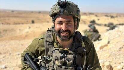 בניהו מלט הי"ד, שנרצח בפיגוע הירי ליד חוות גלעד | באדיבות המשפחה בניהו מלט הי"ד, שנרצח בפיגוע הירי ליד חוות גלעד | באדיבות המשפחה