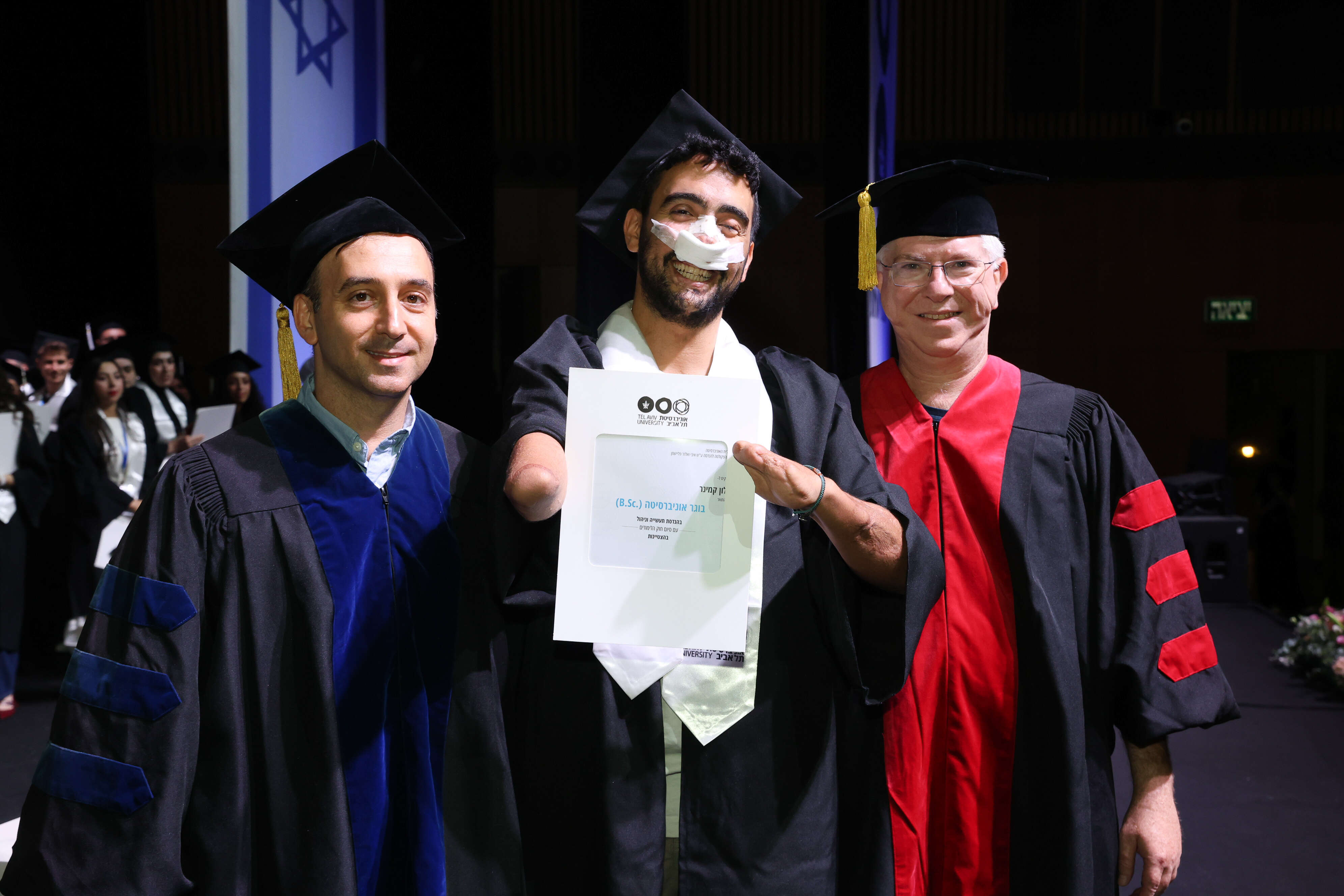 "שישה או שבעה קורסים מתוך טיפול נמרץ", קמינר בטקס הסיום | יעל צור, דוברות אוניברסיטת תל־אביב