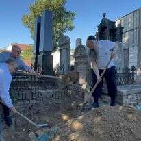 שרידיהם של סבו וסבתו של בנימין זאב הרצל הועלו מסרביה וייקברו בהר הרצל | ההסתדרות הציונית העולמית/זק"א שרידיהם של סבו וסבתו של בנימין זאב הרצל הועלו מסרביה וייקברו בהר הרצל | ההסתדרות הציונית העולמית/זק"א