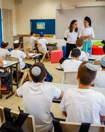 "זו השליחות של הדור". תלמידים בבית ספר יסודי באפרת. למצולמים אין קשר לנאמר בכתבה | גרשון אלינסון, פלאש 90 "זו השליחות של הדור". תלמידים בבית ספר יסודי באפרת. למצולמים אין קשר לנאמר בכתבה | גרשון אלינסון, פלאש 90