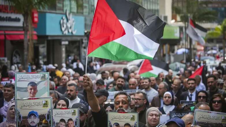 פלסטינים מפגינים בשכם, אפריל 2026 | נאסר אישתייה, פלאש 90 פלסטינים מפגינים בשכם, אפריל 2026 | נאסר אישתייה, פלאש 90