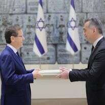 הנשיא עם השגרירים החדשים | עוז שכטר