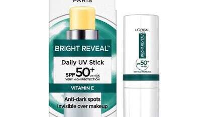 BRIGHT REVEAL UV Stick SPF50 של לוריאל פריז | יח"צ BRIGHT REVEAL UV Stick SPF50 של לוריאל פריז | יח"צ