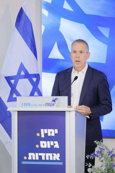 גלעד ארדן | עוז שכטר גלעד ארדן | עוז שכטר