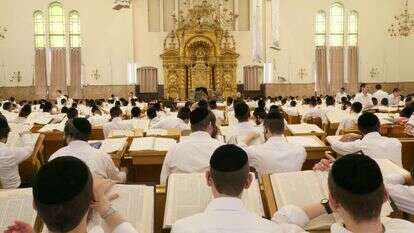 לימוד גמרא בישיבת פוניבז' בבני ברק | נתי שוחט, פלאש 90 לימוד גמרא בישיבת פוניבז' בבני ברק | נתי שוחט, פלאש 90