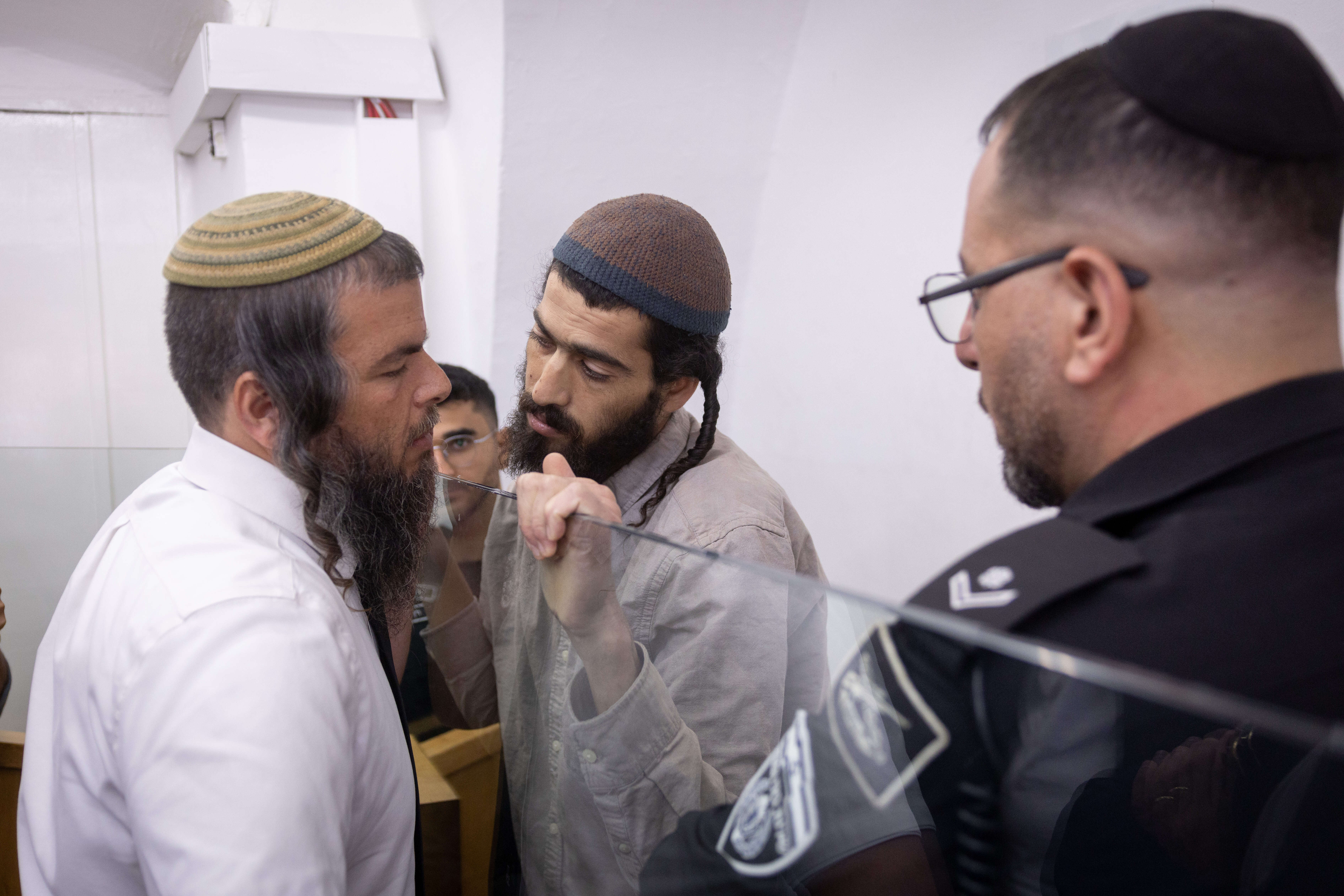 העצור המנהלי טל ינון דרדיק, השובת רעב בכלא, מגיע לבית המשפט המחוזי בירושלים לדיון בערעורו של מפקד פיקוד המרכז, אלוף אבי בלוט, על ההחלטה לשחררו ממעצר מנהלי | חיים גולדברג פלאש90