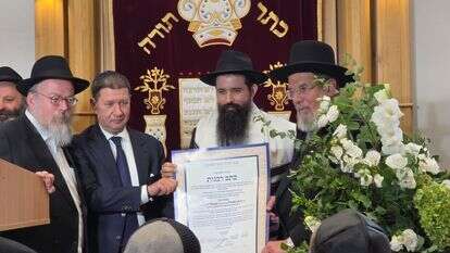 טקס הכתרת הרב הראשי למולדובה | הקהילה היהודית במולדובה טקס הכתרת הרב הראשי למולדובה | הקהילה היהודית במולדובה