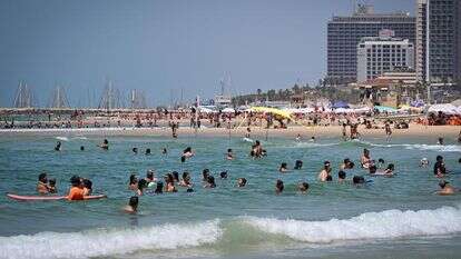 חוף הים בתל אביב | אבשלום ששוני, פלאש 90