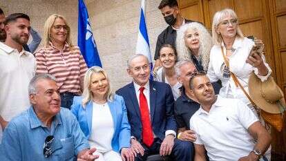 נתניהו ורעייתו שרה בפריימריז הליכוד, השבוע | חיים גולדברג, פלאש 90 נתניהו ורעייתו שרה בפריימריז הליכוד, השבוע | חיים גולדברג, פלאש 90