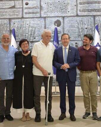 דניאלי עם הנשיא הרצוג, השבוע, בליווי בתו, חתנו ונכדיו | עמוס בן גרשום, לע"מ