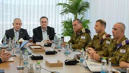 רה"מ, שר הביטחון, הרמטכ"ל ובכירי צה"ל בפיקוד המרכז | מעיין טואף, לע"מ רה"מ, שר הביטחון, הרמטכ"ל ובכירי צה"ל בפיקוד המרכז | מעיין טואף, לע"מ
