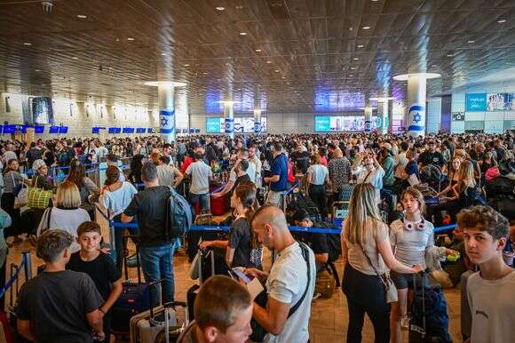 תורי ענק בנתב"ג | אבשלום ששוני, פלאש 90 תורי ענק בנתב"ג | אבשלום ששוני, פלאש 90