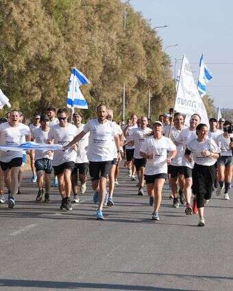 נבחרת "משפחה אחת" התאמנה בניר עוז לקראת מרתון שיקגו 2026 | יח"צ נבחרת "משפחה אחת" התאמנה בניר עוז לקראת מרתון שיקגו 2026 | יח"צ
